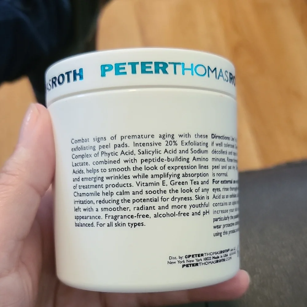 Peter Thomas Roth Peptide Skinjection Exfoliating Peel Pads - Picture 3 of 7